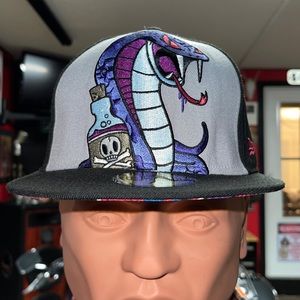 TokiDoki Men’s Fittes Hat Size 7 1/2